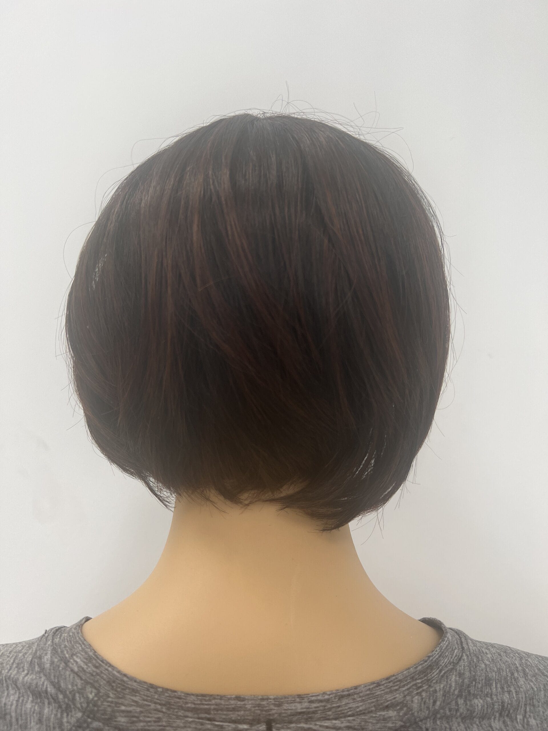 Hairdo Layered Bob Style Wig with Side Bang (Black/Burgundy), Used, great condition