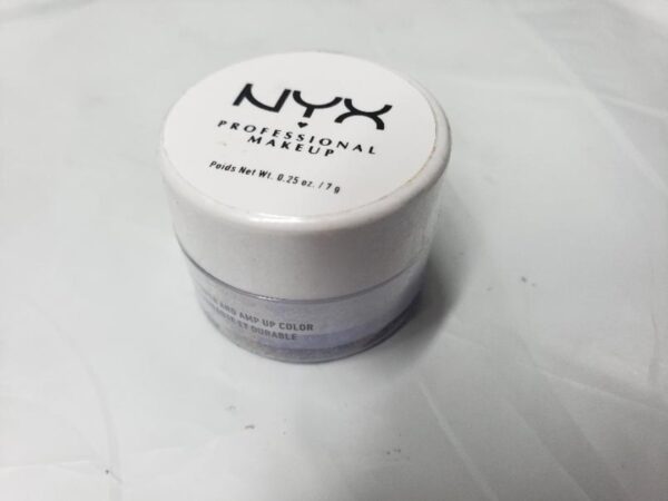 NYX Professional Makeup Eyeshadow Base