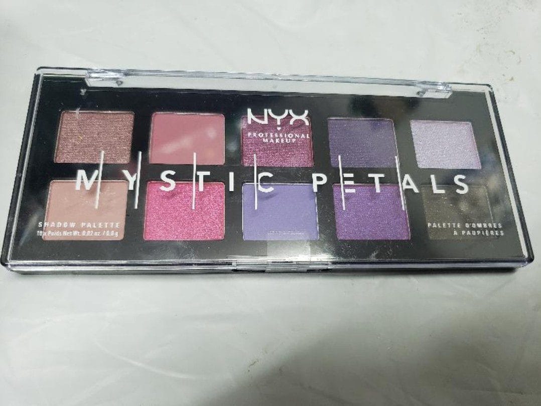 NYX Professional Makeup Mystic Petals Eyeshadow Palette,