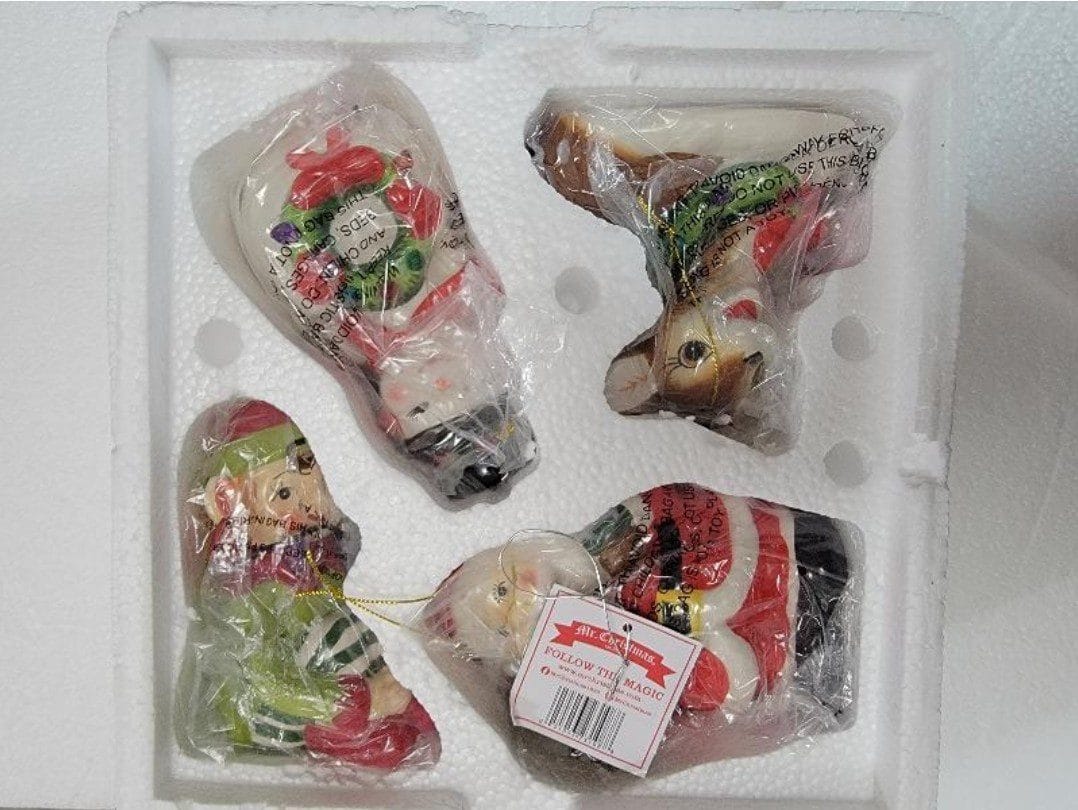 Mr. Christmas S/4 Lit Nostalgic Holiday Figures