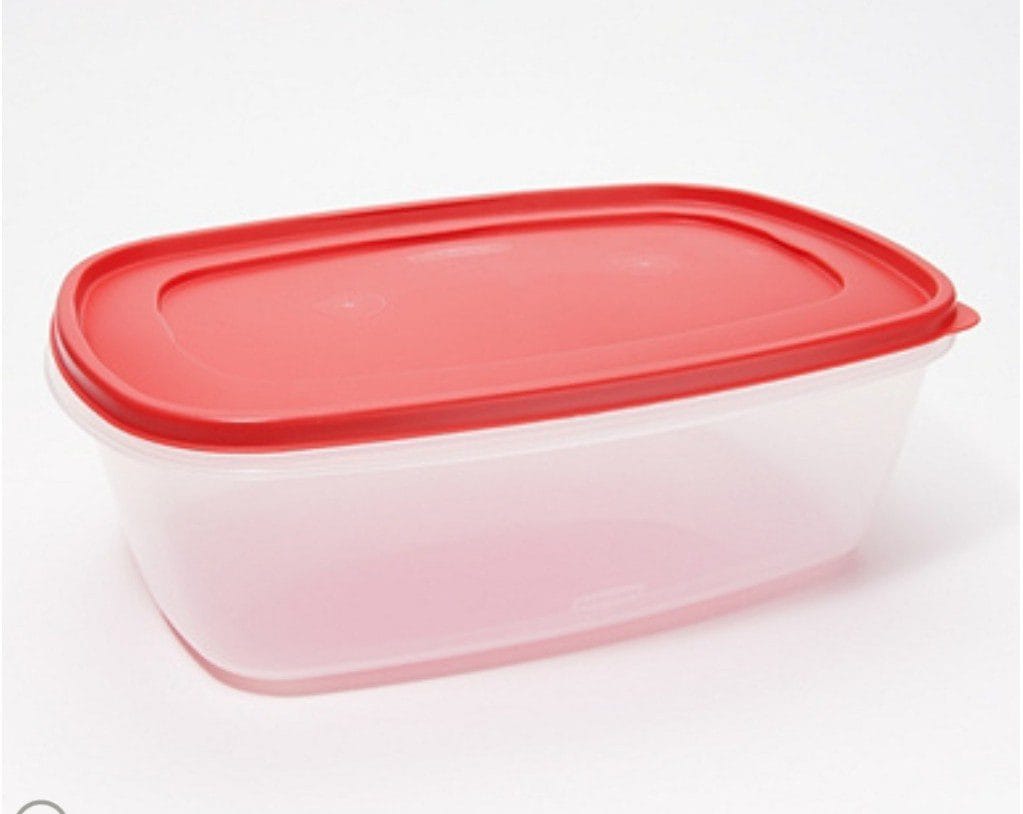 Rubbermaid 13-Piece Storage Set with Easy Find Lids.