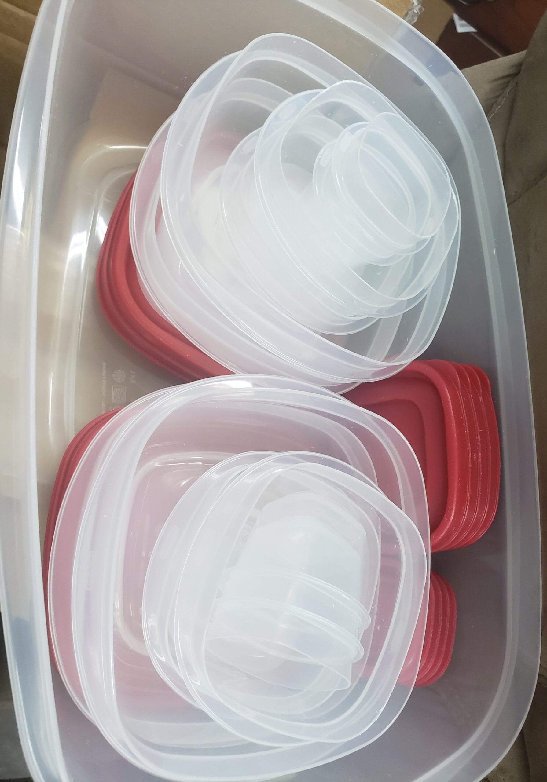 Rubbermaid 13-Piece Storage Set with Easy Find Lids.