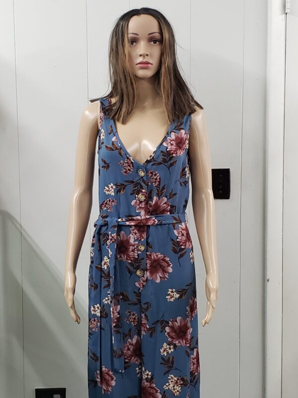 Women's Floral Print Sleeveless Deep V-Neck Belted Button-Front Jumpsuit. Size Small