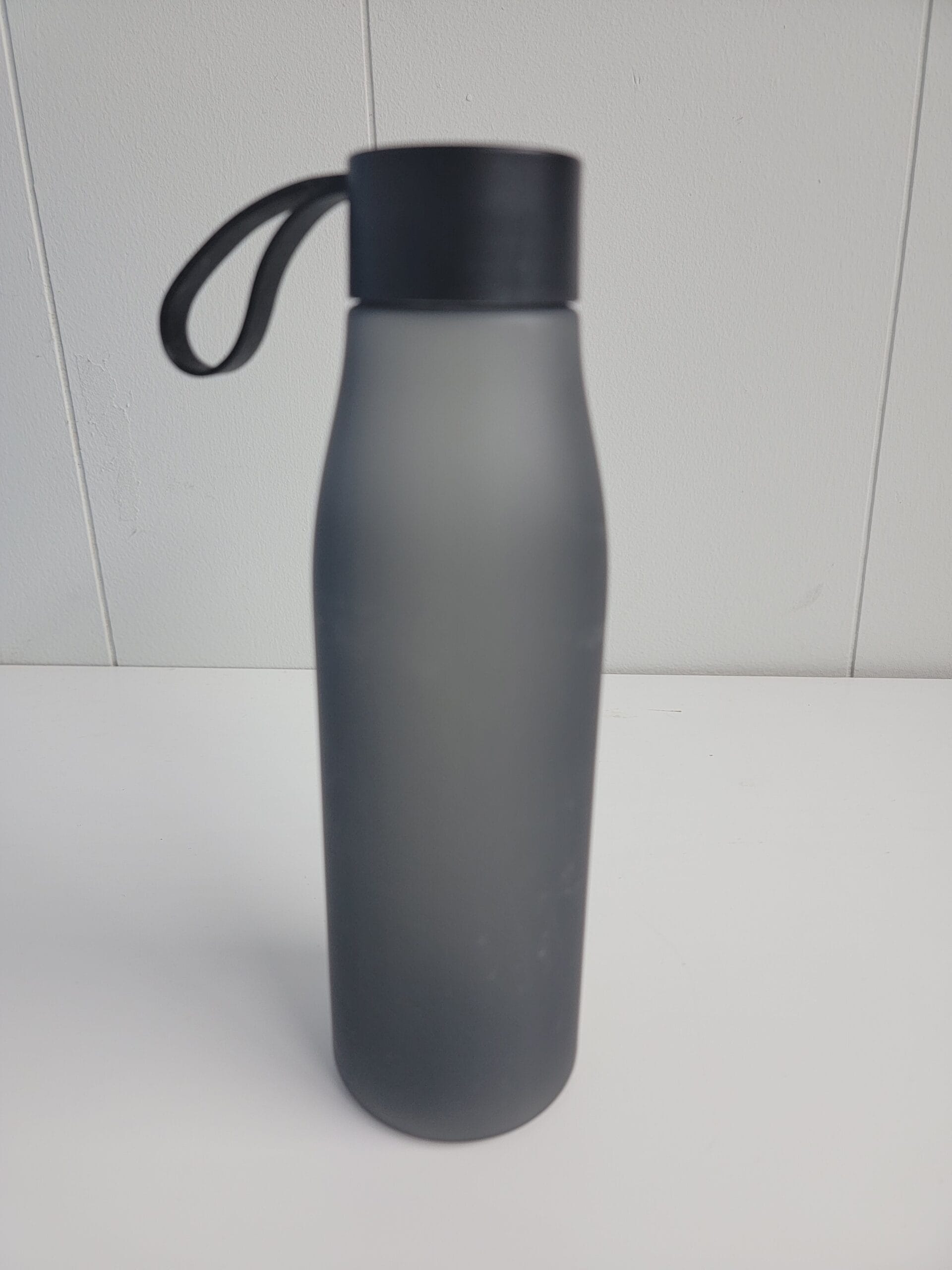 20oz Water Bottle Black - Room Essentials