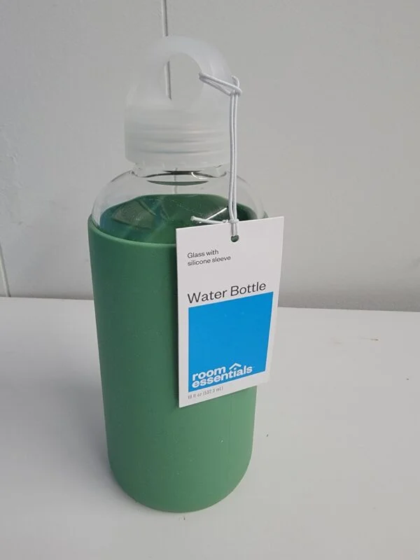 18oz Borosilicate Glass Water Bottle with PP Lid and Silicone Sleeve Crisp Green - Room Essentials