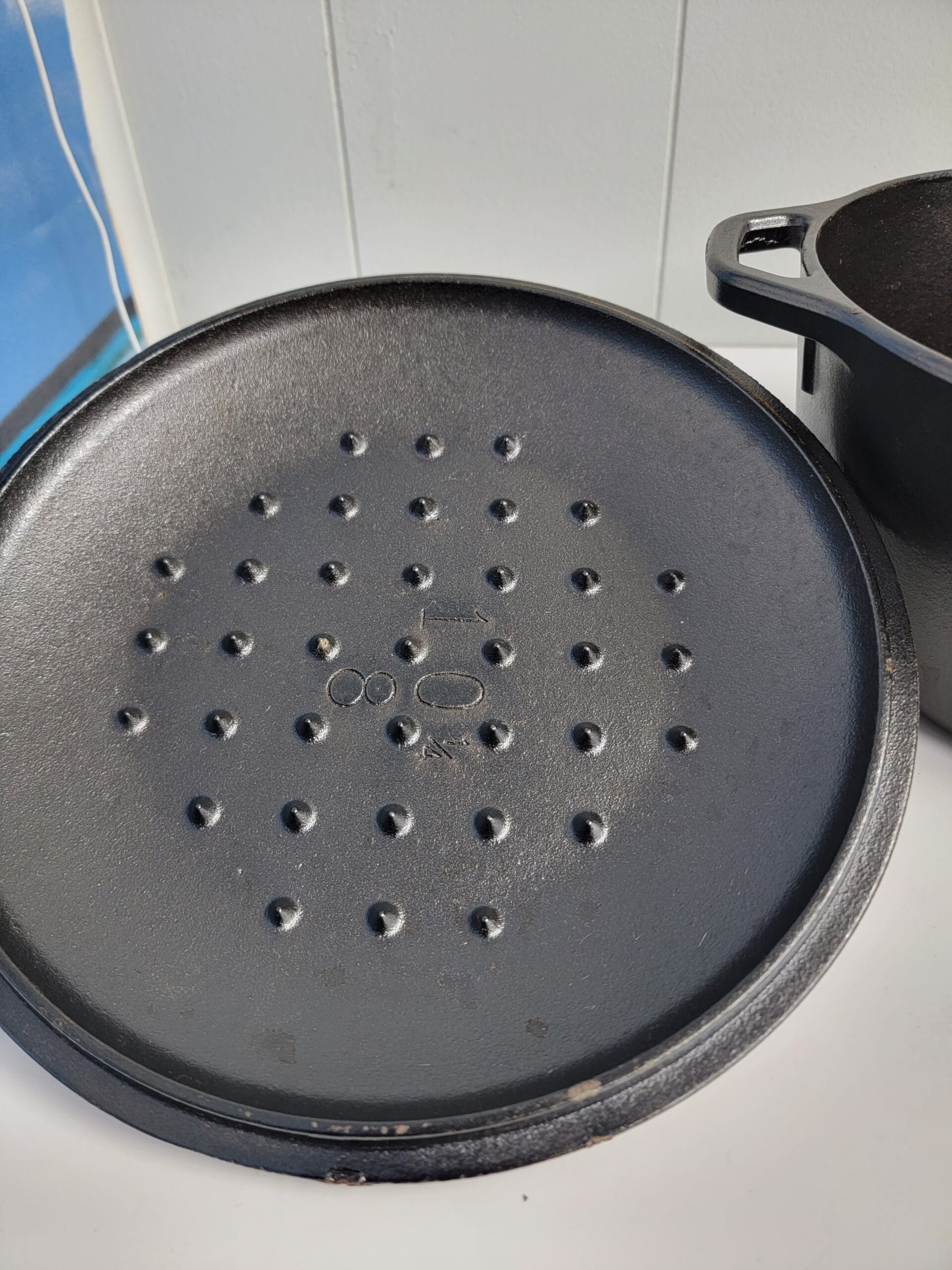 Lodge 5qt Cast Iron Dutch Oven