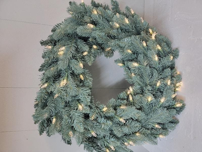 Bethlehem Lights 26" Blue Spruce Flip Overlit Wreath Bethlehem Lights 26" Blue Spruce Flip Overlit Wreath