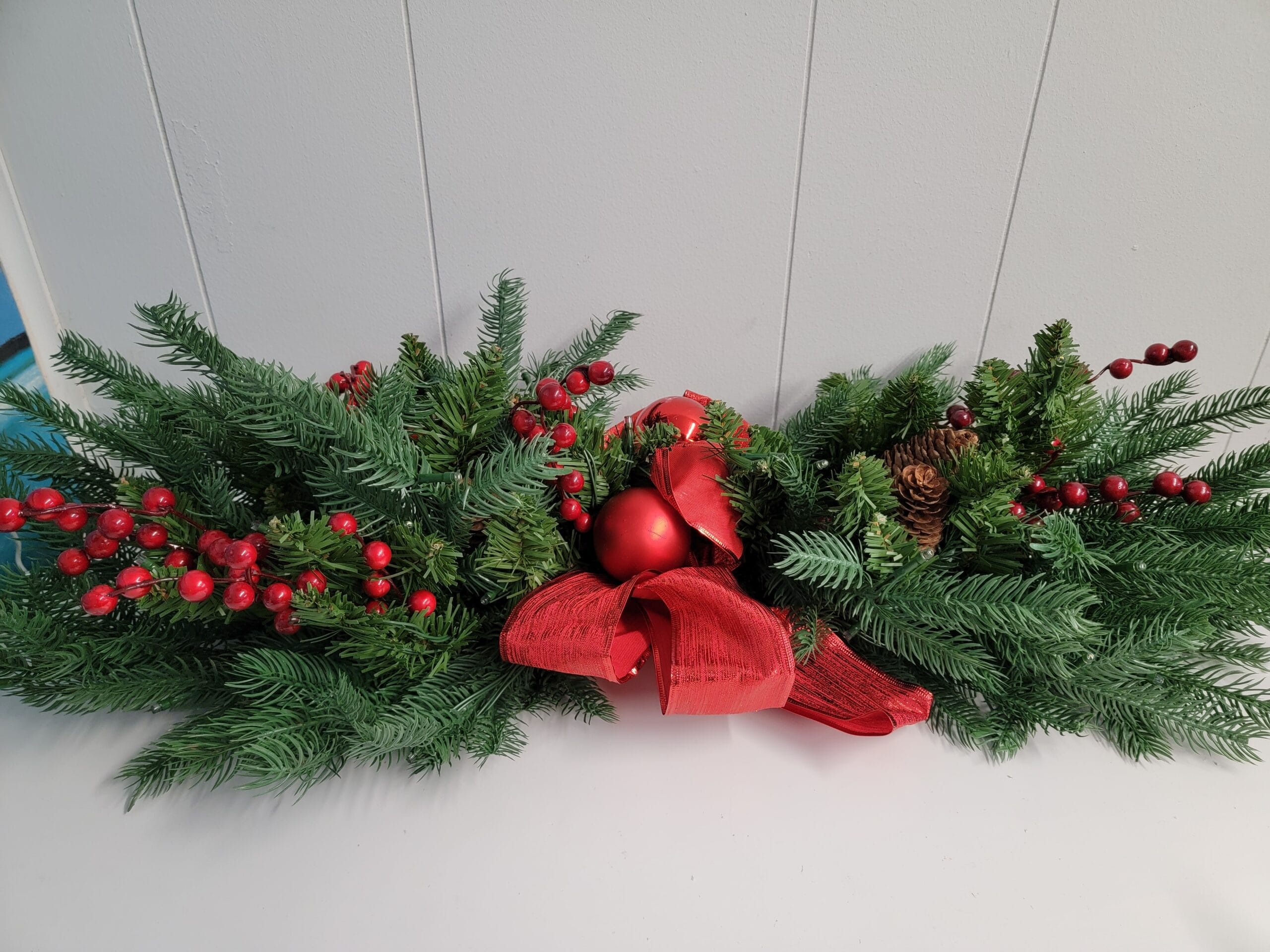 Bethlehem Lights 36" Classic Lit Swag with Ornaments