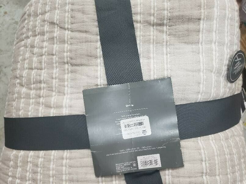 Gray Stitched Stripe Quilt (King) - Threshold